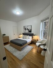 Building Photo - 6838 S King Dr