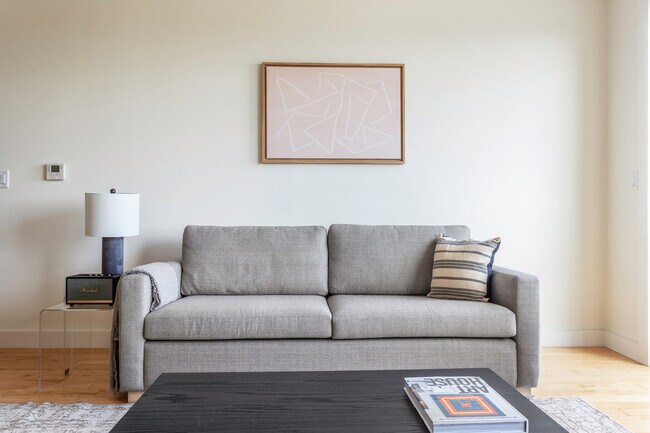 Foto del edificio - 603 Concord Ave