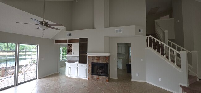 Building Photo - 1835 Crosswinds Lndg
