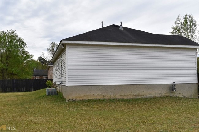 Building Photo - 2406 Pennyhill Dr