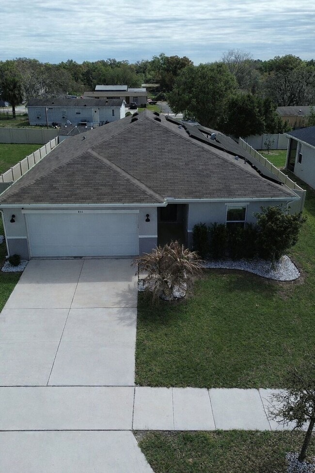 Building Photo - 433 Summer Grove Ln