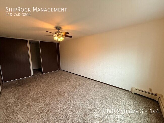 Building Photo - 340 2nd Ave S
