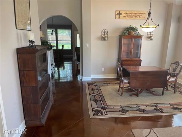 Building Photo - 4 br, 2 bath House - 905 Oakdale Cir