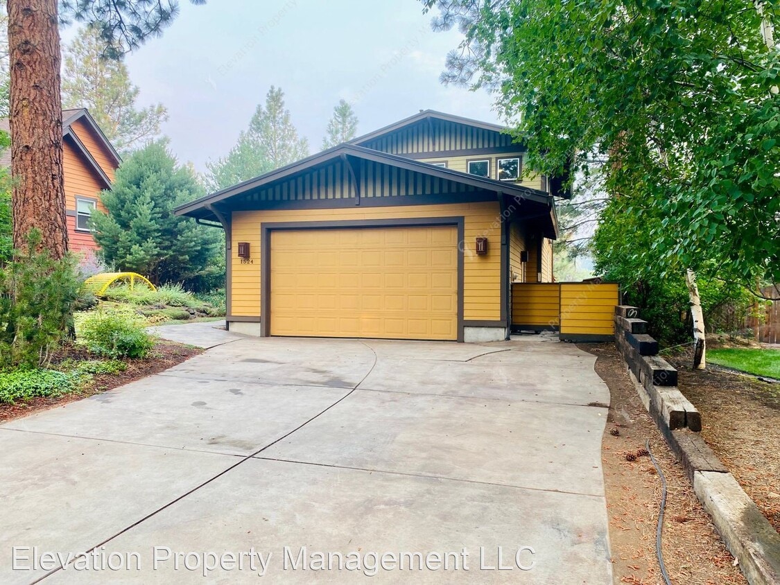 3 br, 2.5 bath House 1524 NW Kingston Av... House Rental in Bend