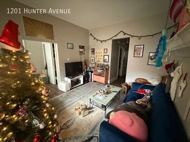 Foto del edificio - 1201 Hunter Ave