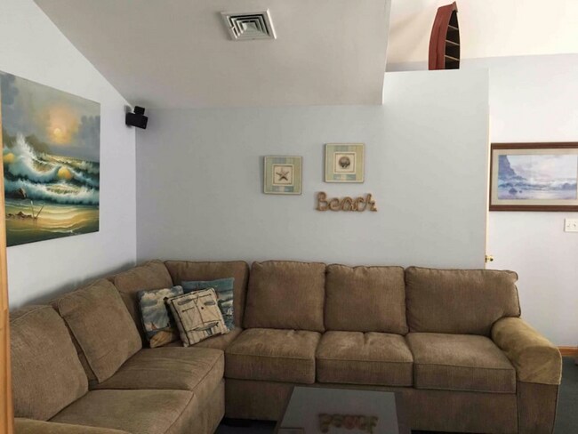 Foto del edificio - 61 Fielder Ave