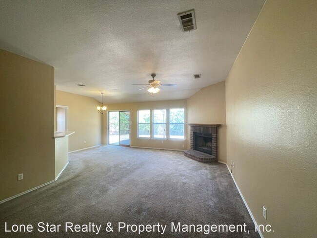 Foto del edificio - 4 br, 2 bath House - 1301 Waterford Dr