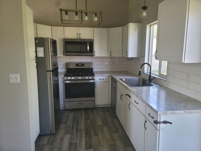 Building Photo - 1803 Scorpio Dr