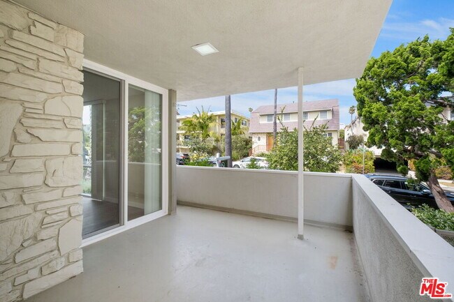 Foto del edificio - 848 18th St