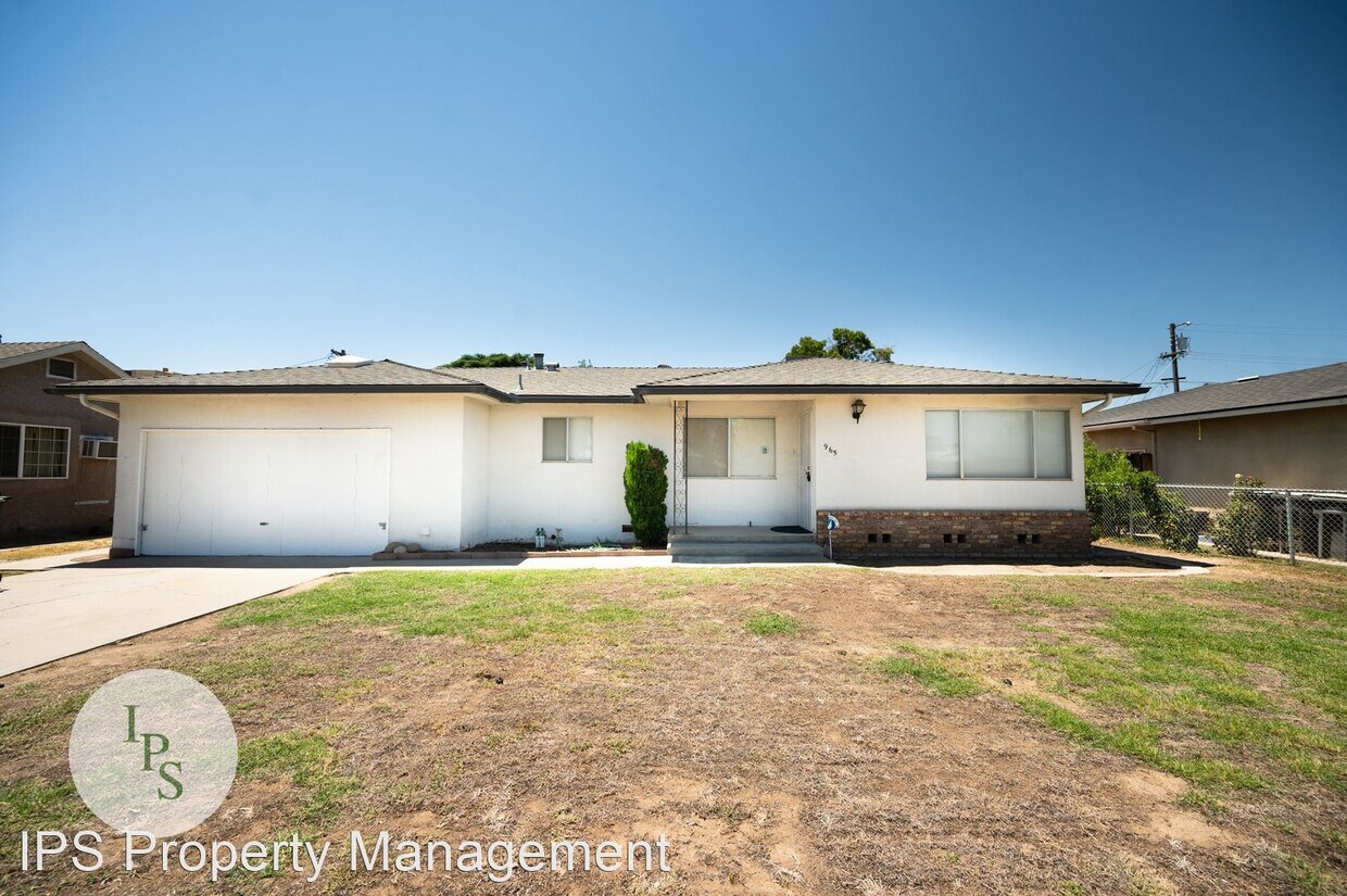 3 br, 2 bath House 965 S 1st St House Rental in Kerman, CA