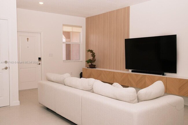 Foto del edificio - 12309 NW 24th Pl