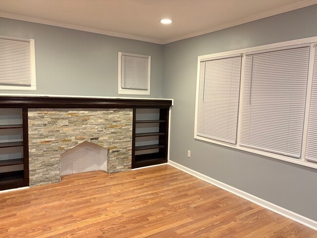 Foto del edificio - 15886 Northlawn St