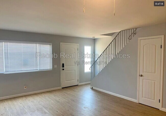 Building Photo - 148 Terracina Way
