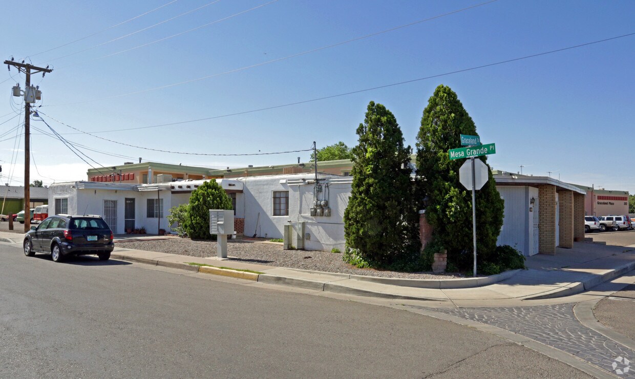 Building Photo - 4302 Mesa Grande Pl SE