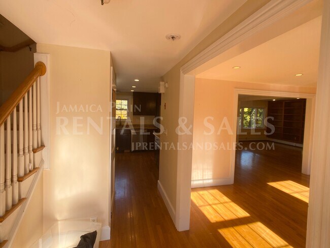 Foto del edificio - 59 Westchester Rd
