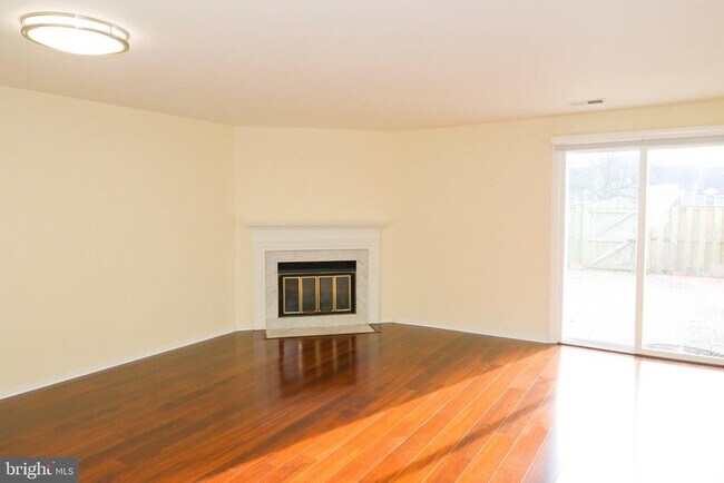 Foto del edificio - 5933 Grisby House Ct
