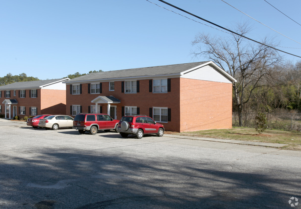 Primary Photo - Magnolia Village Apartments