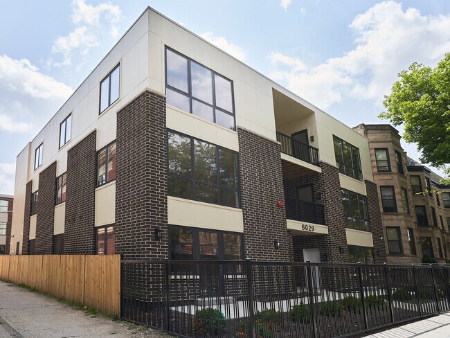 Foto del edificio - 6029 S Champlain Ave