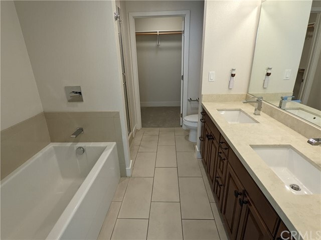 Building Photo - 627 Deep Valley Dr
