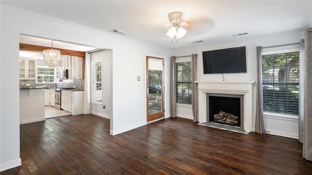Building Photo - 8906 Santa Clara Dr