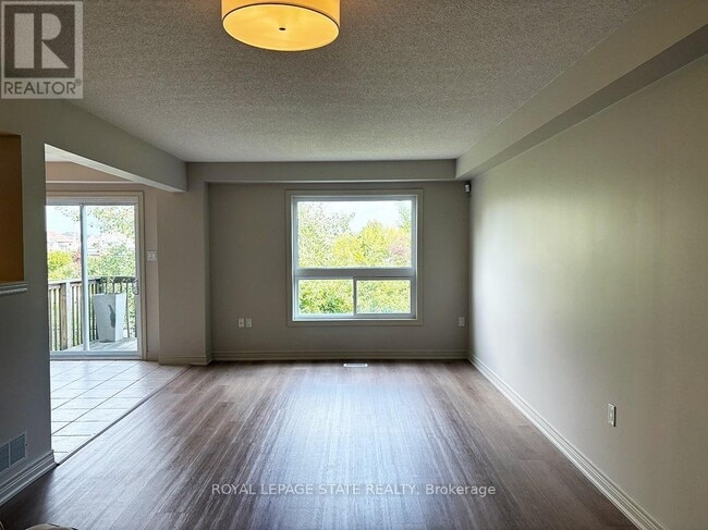 Photo du bâtiment - 16 - 25 IVYBRIDGE DRIVE