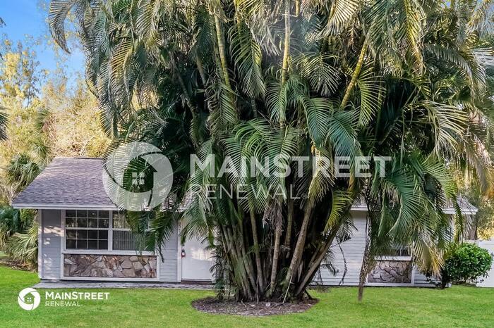 6576 4TH LN, VERO BEACH, FL 32968