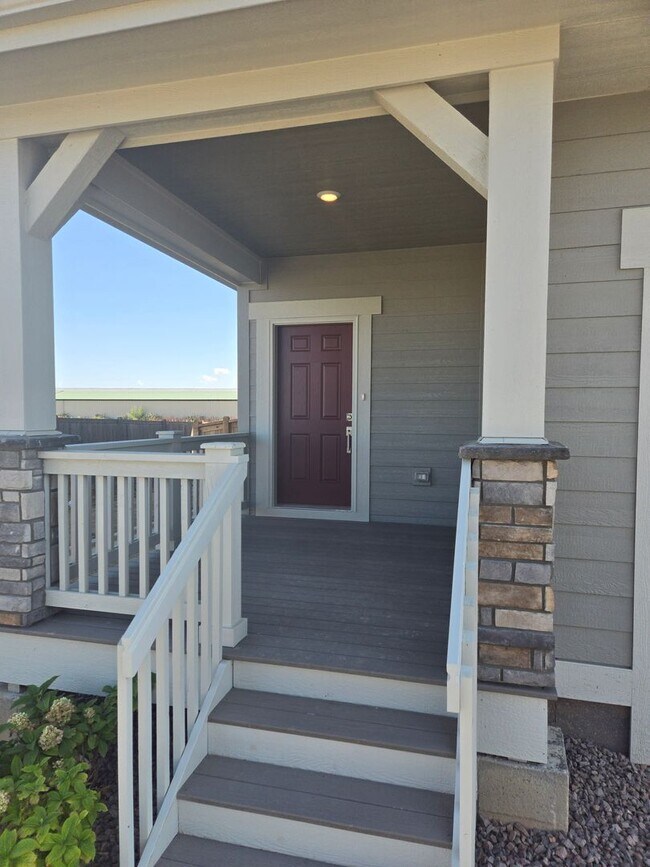 Foto del edificio - **Brand New 3BR Home NOW AVAILABLE in Erie...