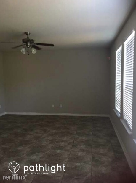 Foto del edificio - 4 br, 3 bath House - 12158 Sonni Field UNIT