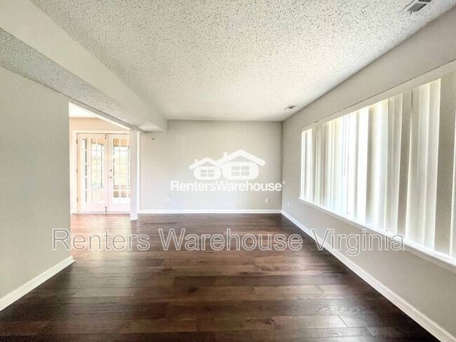 Building Photo - 1812 Saranac Ct