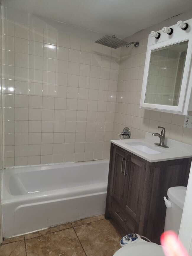 Building Photo - 3032 S 48th Ct