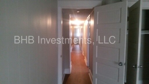 Building Photo - 2356 Carrollton Ave