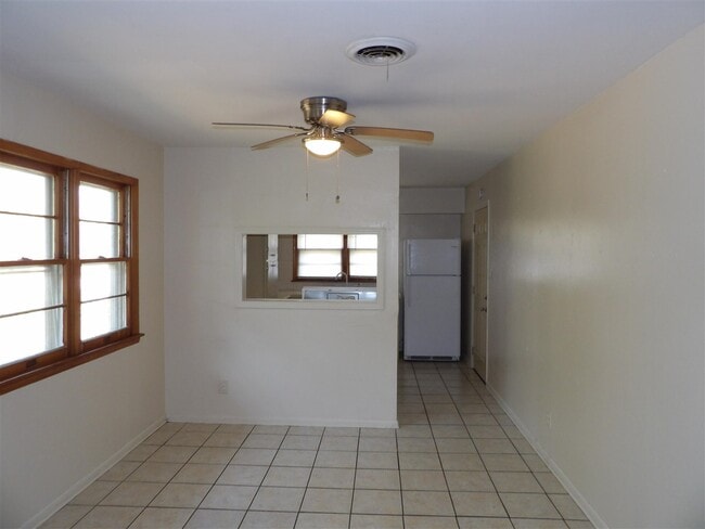 Building Photo - 1910 NW 39th St