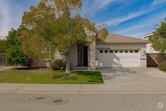 Building Photo - 1324 Standish Cir