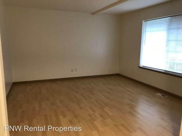 Building Photo - 4 br, 2.5 bath House - 6504 156th Street Ct E