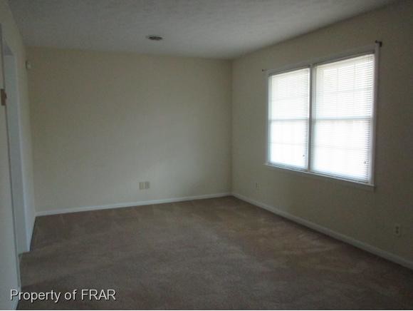 Building Photo - 6557 Vineyard Dr