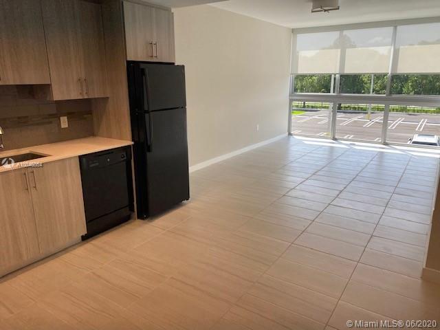 Foto del edificio - 28300 S Dixie Hwy