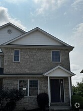 Building Photo - 3828 E Cobble Creek Dr