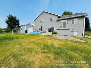 Building Photo - 2161 Elsberry Curv