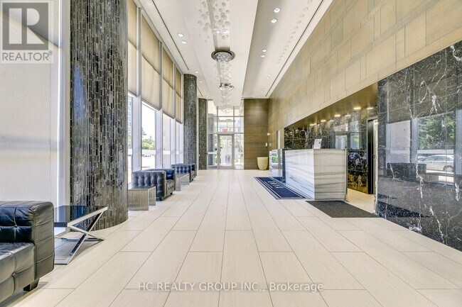 Building Photo - 223 Webb Dr