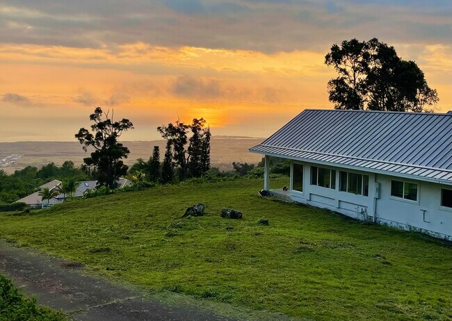 Foto del edificio - 73-4583 Kukuki St