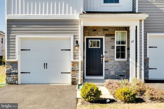 Foto del edificio - 69 Nelsons Wy