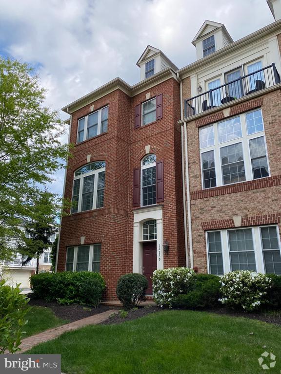 Building Photo - 12239 Water Elm Ln