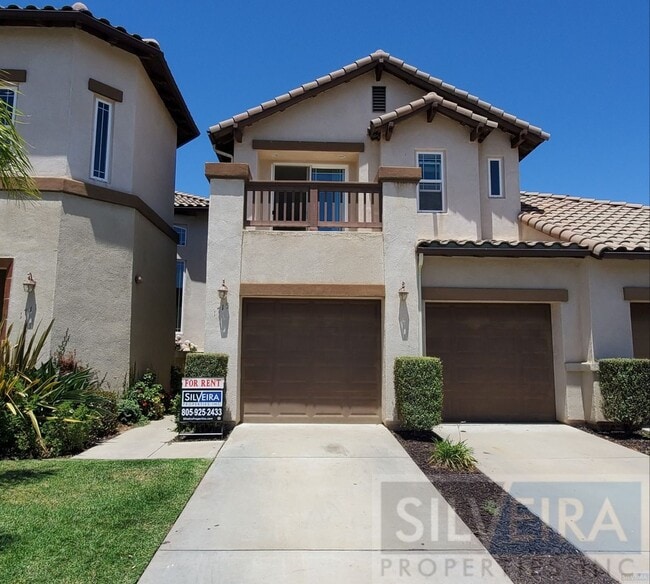 Building Photo - 1715 Bilbao Dr