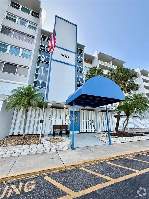 Building Photo - 500 Treasure Island Causeway