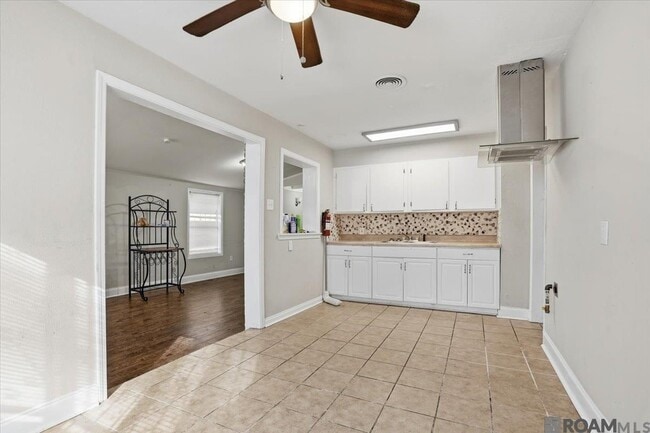 Foto del edificio - 3285 Ozark St