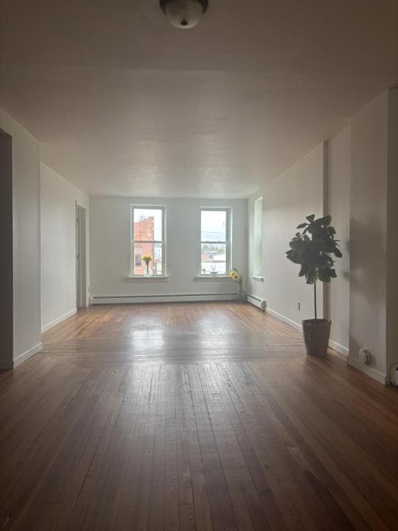 Building Photo - 4 S Central Ave