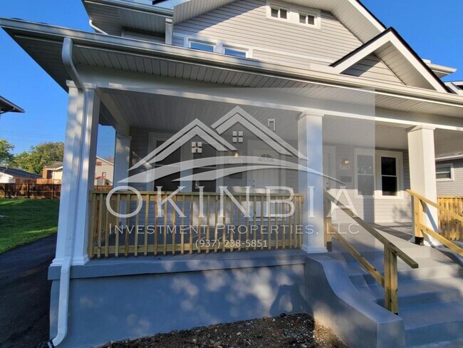 Building Photo - 1733 Radcliffe Rd