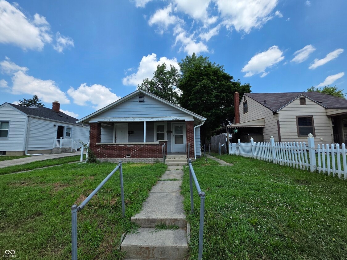 Primary Photo - 2340 Calhoun St