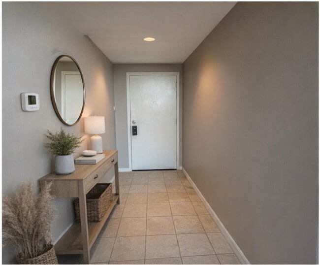 Hallway - 15 Greenway Plz