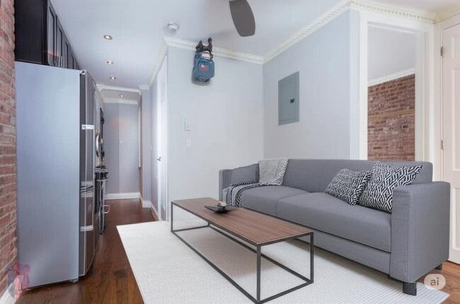 Photo - 314 E 106th St Apartment